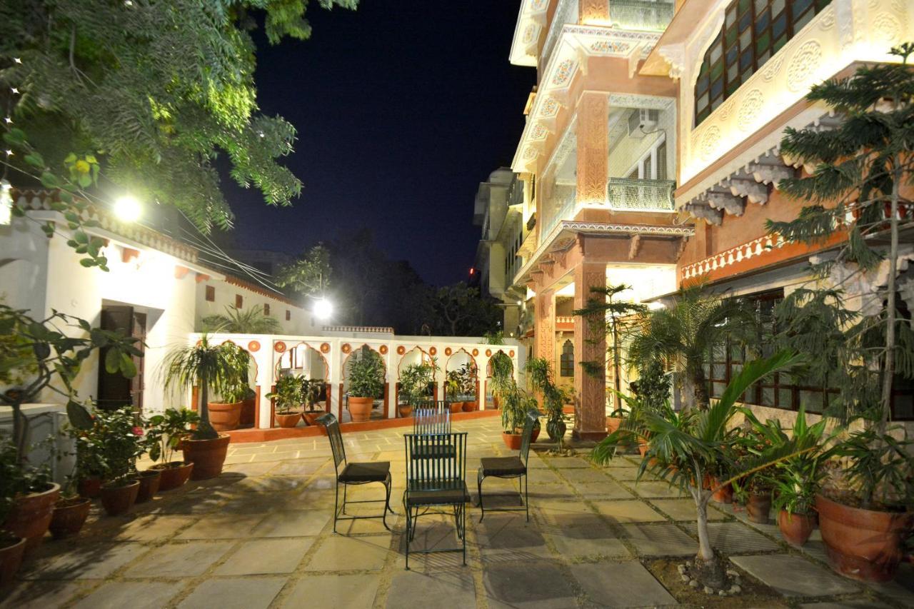 Mahal Khandela - A Heritage Hotel&Spa Jaipur Buitenkant foto