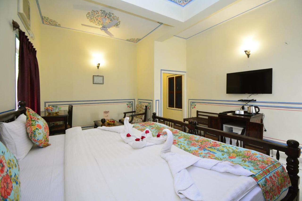 Mahal Khandela - A Heritage Hotel&Spa Jaipur Buitenkant foto