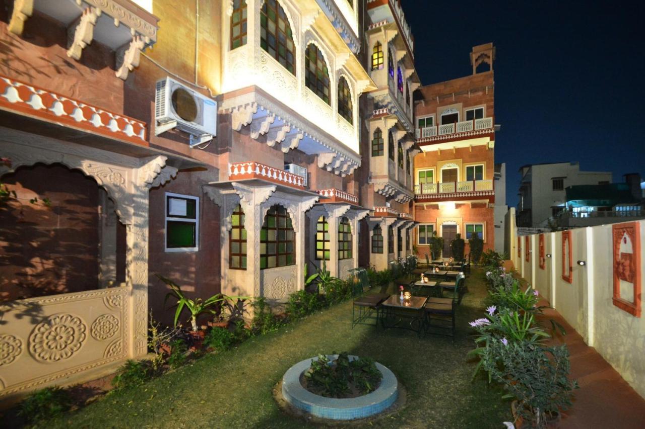 Mahal Khandela - A Heritage Hotel&Spa Jaipur Buitenkant foto